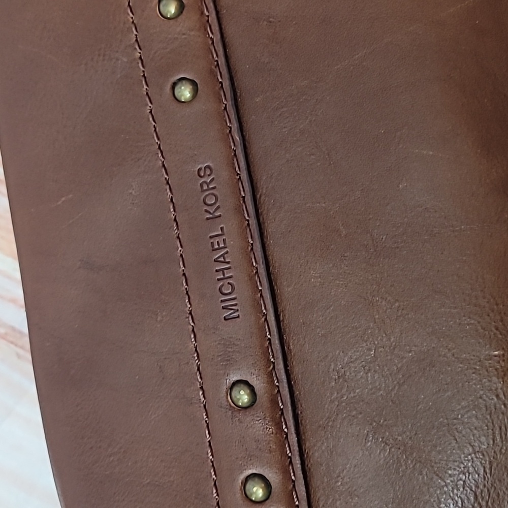 Vintage Valley Flip Michael Kors mini purse - Picture 10 of 15